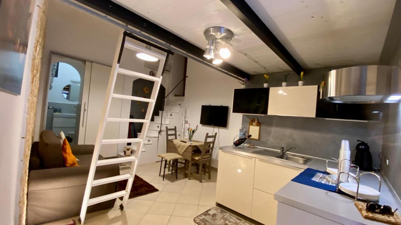Zeus Charming Apartment Syrakuzy Zewnętrze zdjęcie
